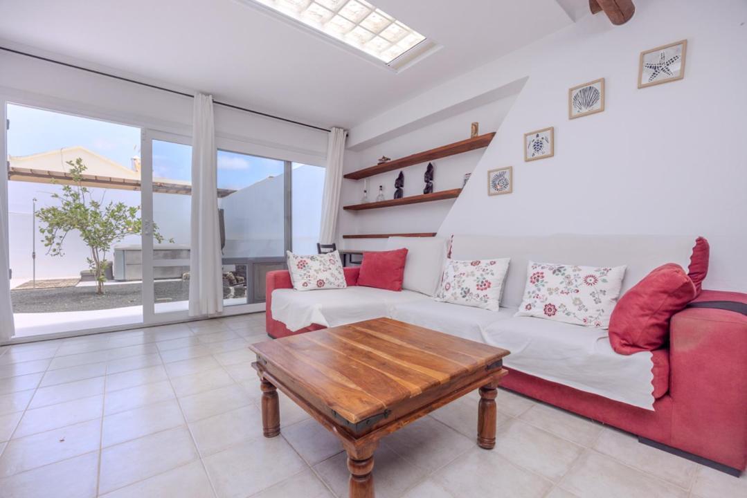 Villa Kakariko Playa Honda  Ngoại thất bức ảnh