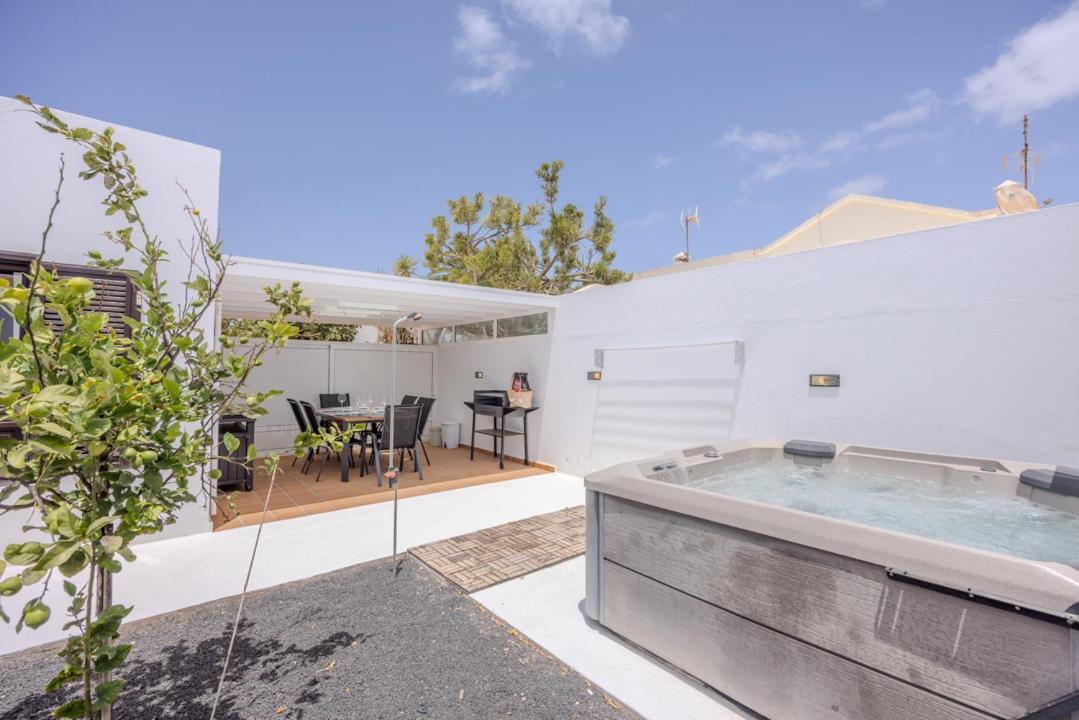 Villa Kakariko Playa Honda  Ngoại thất bức ảnh